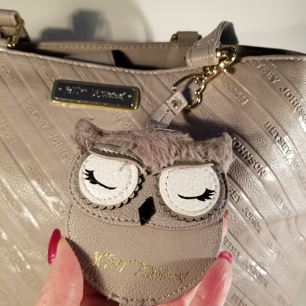 Betsey Johnson Tote - Picture 11 of 13